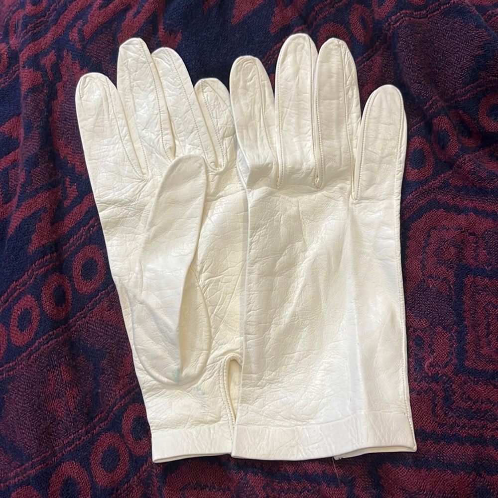 Real leather vintage kid gloves
